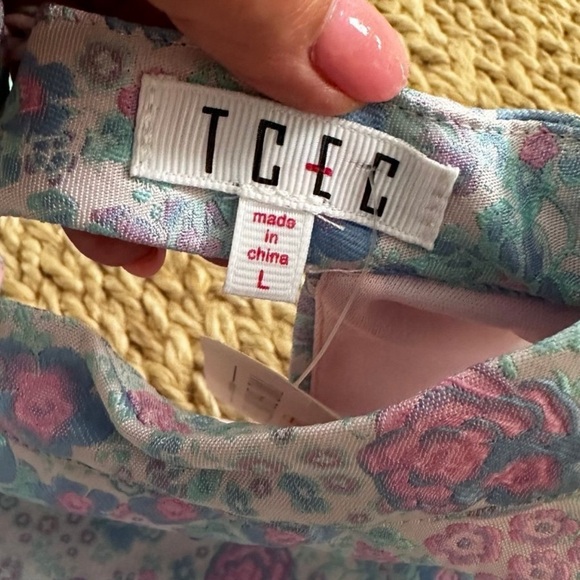 ARLO PEPLUM TOP - Picture 3 of 4